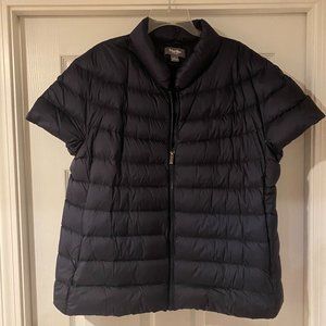 *New* Never Worn Martha Stewart Navy Puffer Vest